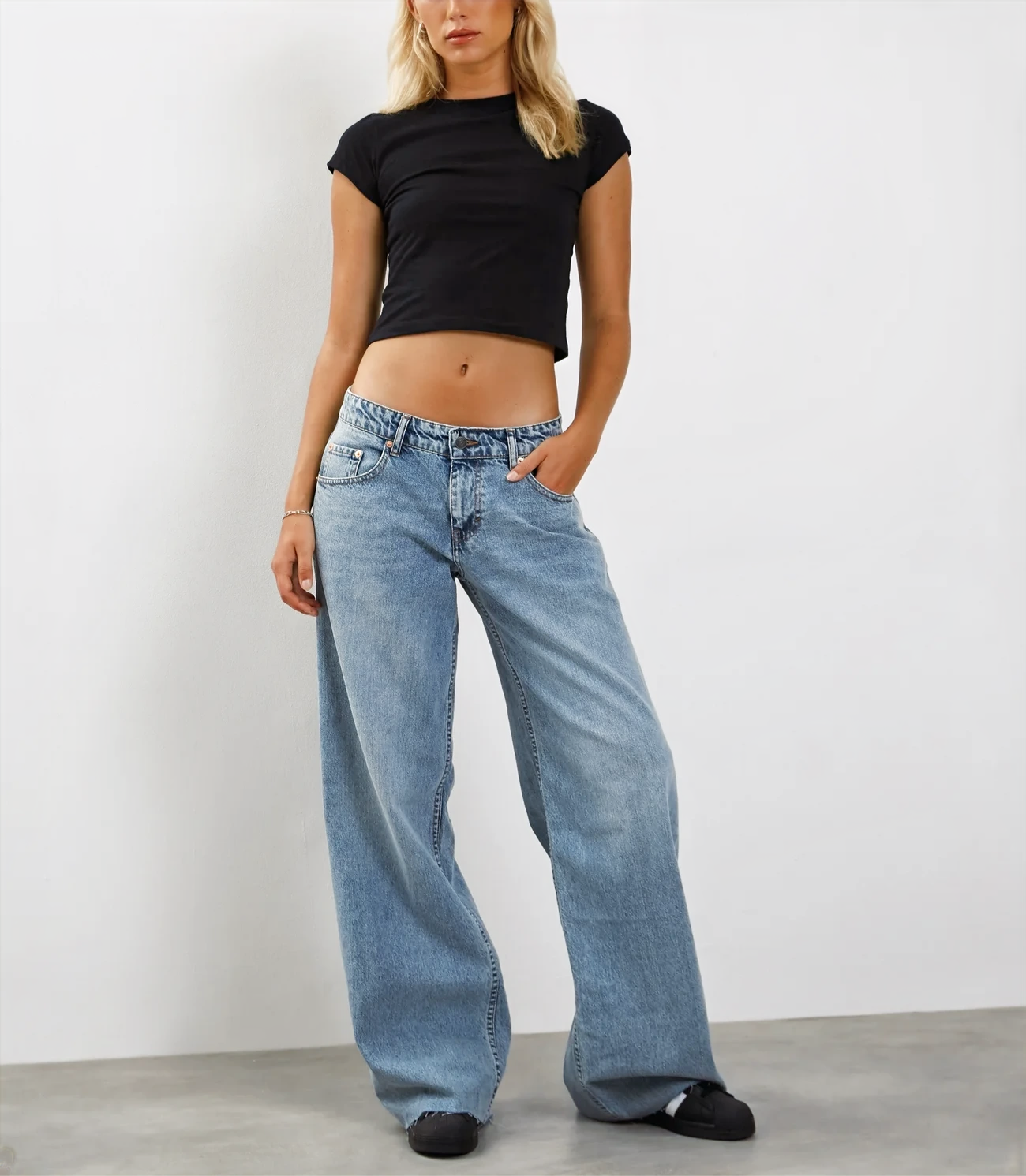 Essential Crop Top